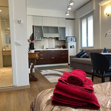 Valverde Apartment And Rooms ヴェローナ エクステリア 写真