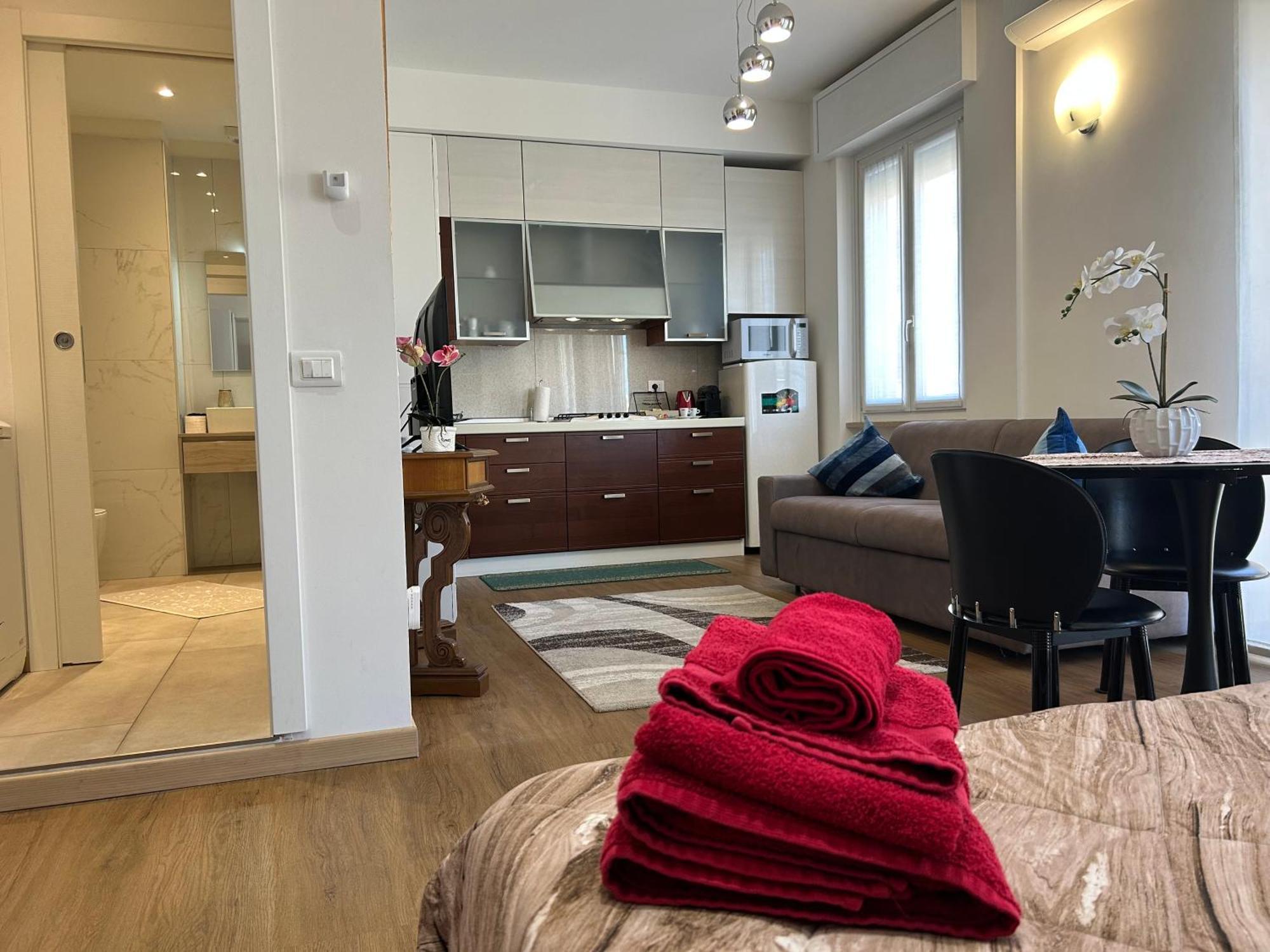 Valverde Apartment And Rooms ヴェローナ エクステリア 写真